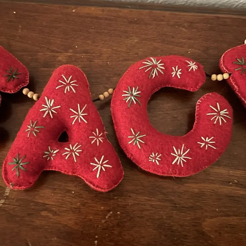 Vintage Plush Christmas Peace Banner Red Felt Embroidered Wood Beads 14”
